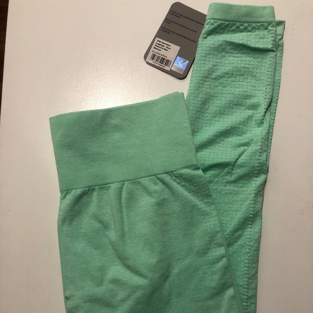 NEW- Gymshark Vital Seamless Legging, Medium